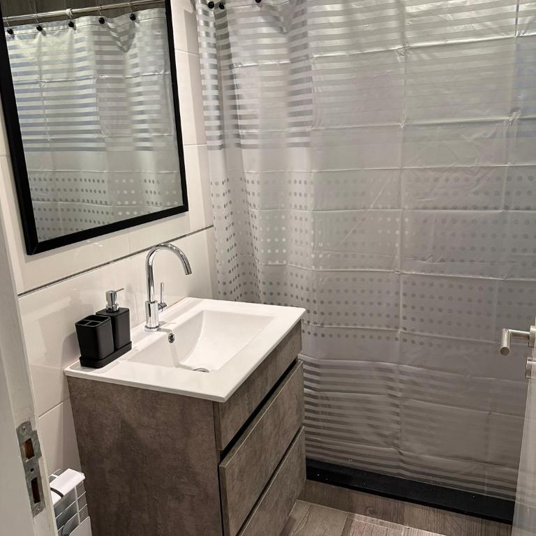 Departamento zona Güemes - Apartamento de 1 dormitorio - 10