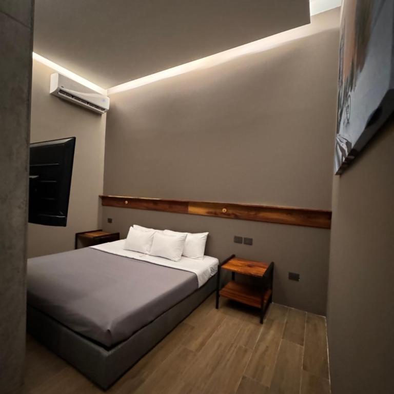 AMAE21 Lofts - Deluxe King Room - 10