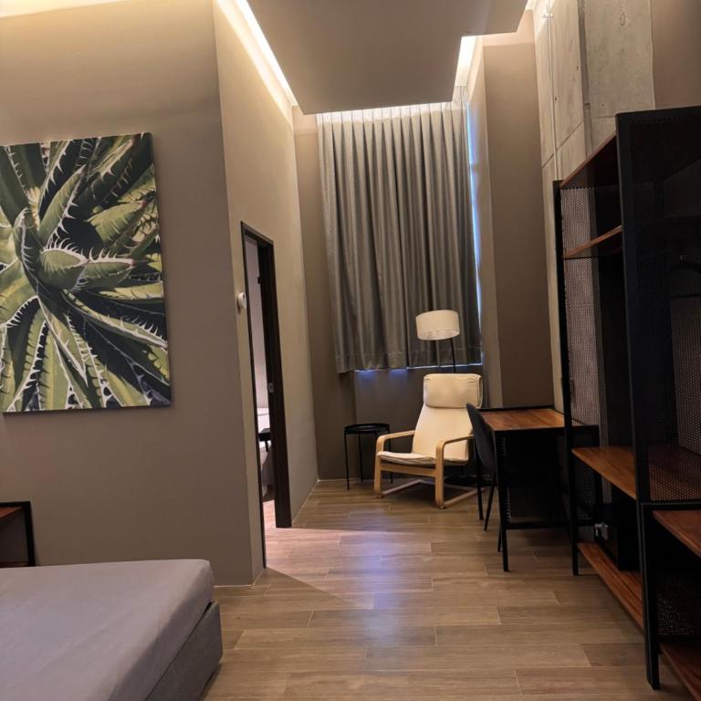 AMAE21 Lofts - Deluxe King Room - 19