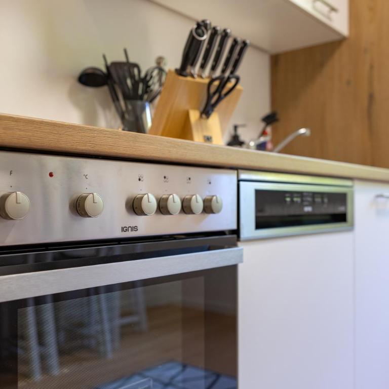 SweetHome - Küche, Stellplatz, WLAN, Nähe S-Bahn - Appartamento con 3 Camere da Letto - 15