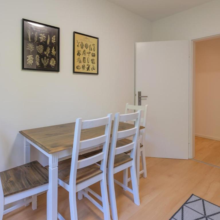 SweetHome - Küche, Stellplatz, WLAN, Nähe S-Bahn - Appartamento con 3 Camere da Letto - 26