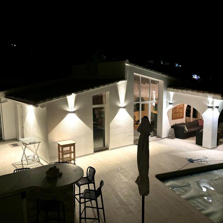 Casa Vida, your villa with panoramic sea views in Moraira. - Three-Bedroom Villa - 45