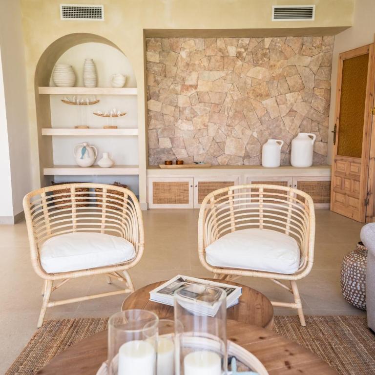Villa Taray - Four-Bedroom Vacation Home - 38