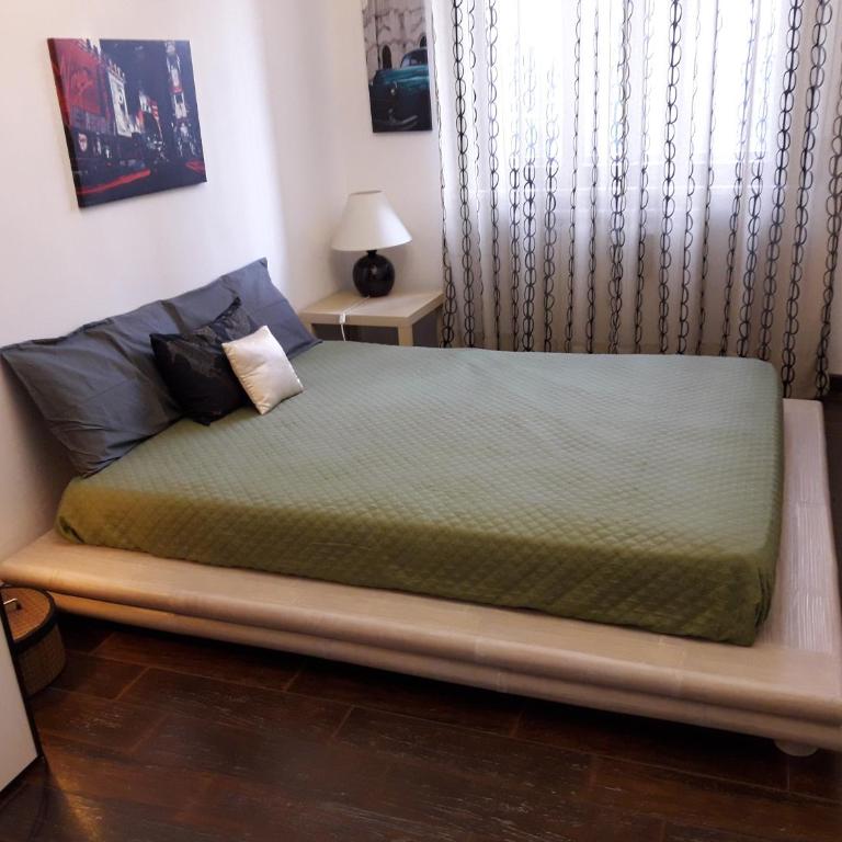 Brand new Apartment - 5 minutes from Istria Metro Station - Appartamento con 2 Camere da Letto e Balcone - 1