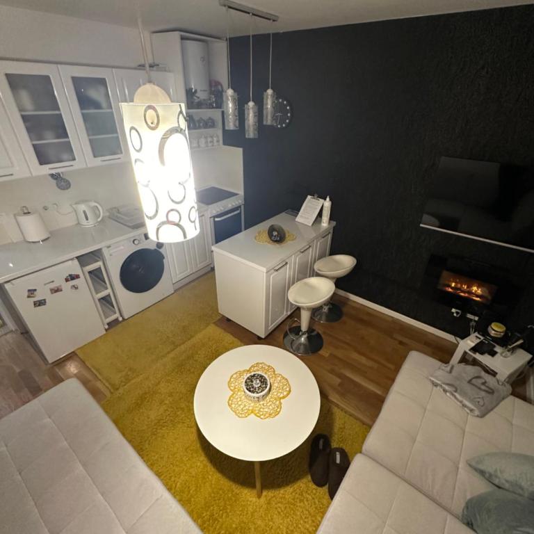 Lybra Apartment Sarajevo - One-Bedroom Apartment - 12