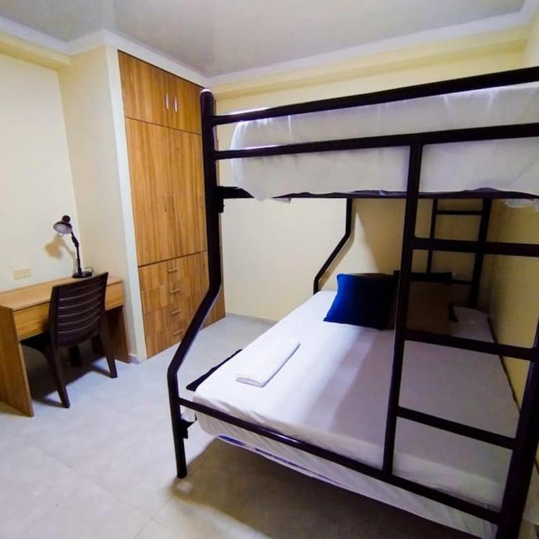 Alojamiento en Tarapal , Piñas - Apartamento de 3 dormitorios - 4