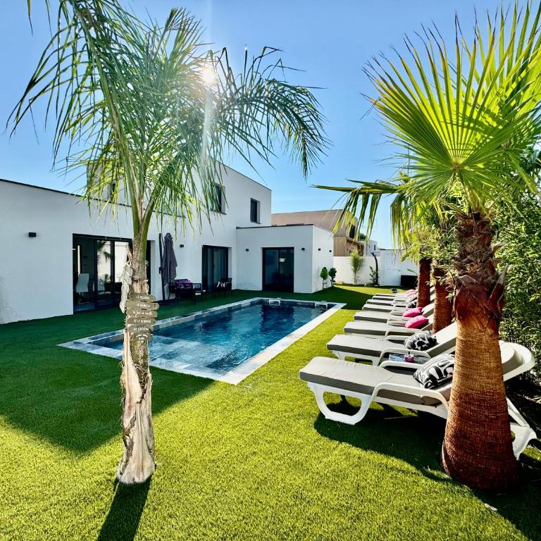 Villa Vanille Cap d Agde Luxe piscine chauffée 5 étoiles - Villa - 1