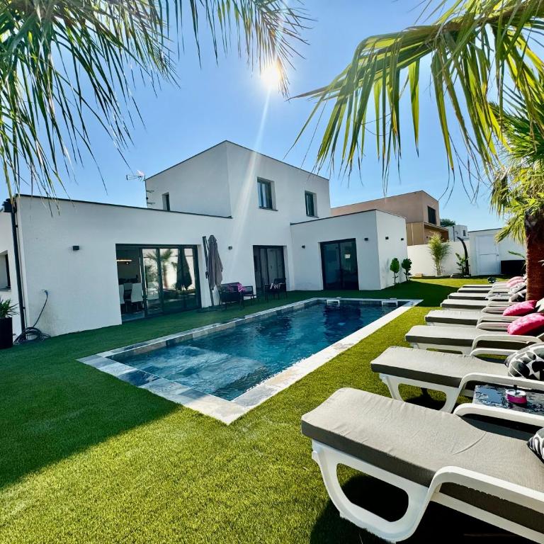 Villa Vanille Cap d Agde Luxe piscine chauffée 5 étoiles - Villa - 17