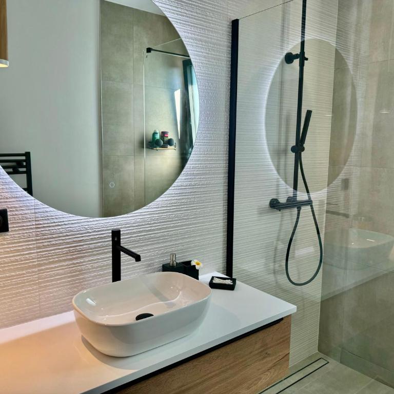 Villa Vanille Cap d Agde Luxe piscine chauffée 5 étoiles - Villa - 37