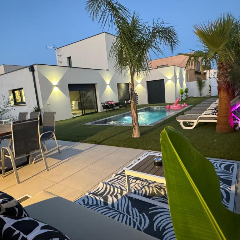 Villa Vanille Cap d Agde Luxe piscine chauffée 5 étoiles - Villa - 44