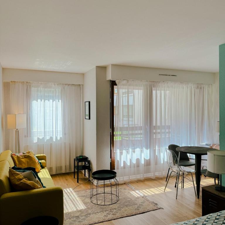 Appartement avec balcon centre ville Strasbourg - Apartamento con balcón - 2