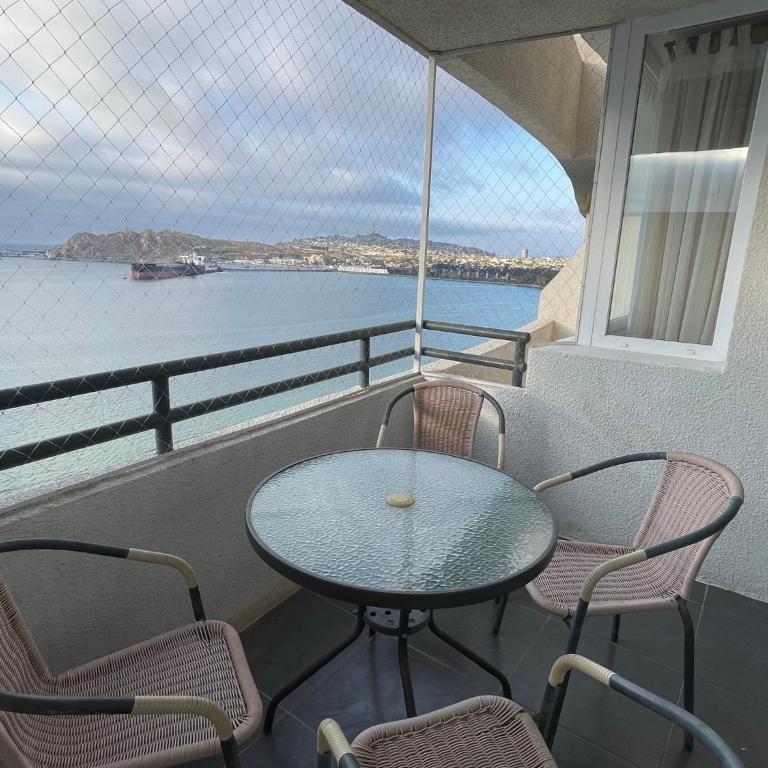 Apartamento Familiar junto a la playa - Vistas Increíbles - Two-Bedroom Apartment - 2