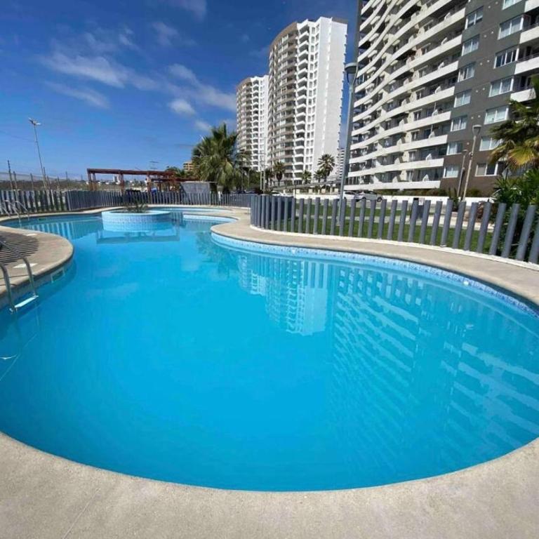 Apartamento Familiar junto a la playa - Vistas Increíbles - Two-Bedroom Apartment - 5