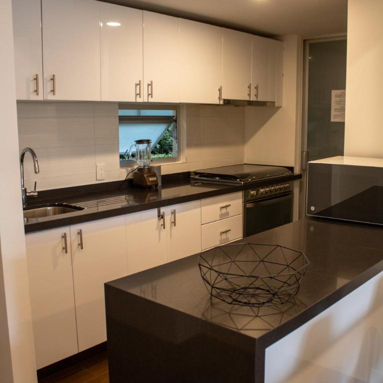 Condo en Zona de Hospitales Condo en Planta Baja - Two-Bedroom Apartment - 22
