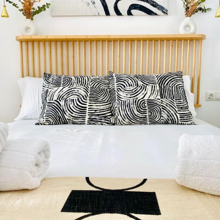 BAJO A - Design & Comfort in Ruzafa SOHO - One-Bedroom Apartment - 37