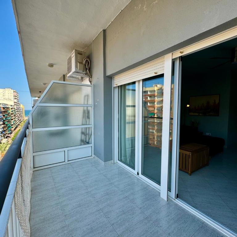 Cullera Beach Oasis - Two-Bedroom Apartment - 20