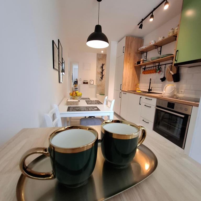Babalina's Place - One-Bedroom Apartment - 12