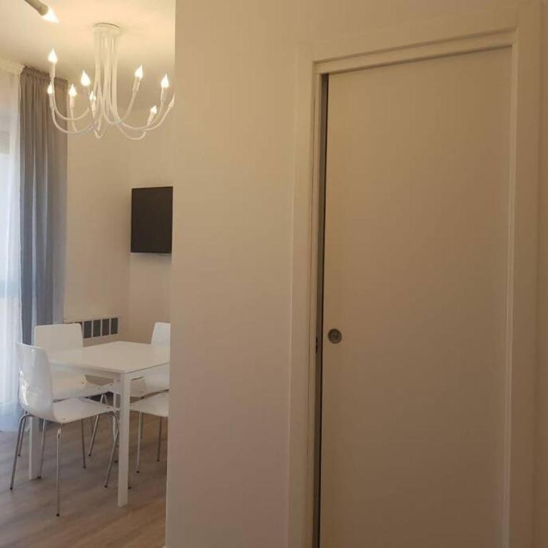 Bsuites trieste in centro storico con wifi - Monolocale Queen - 9