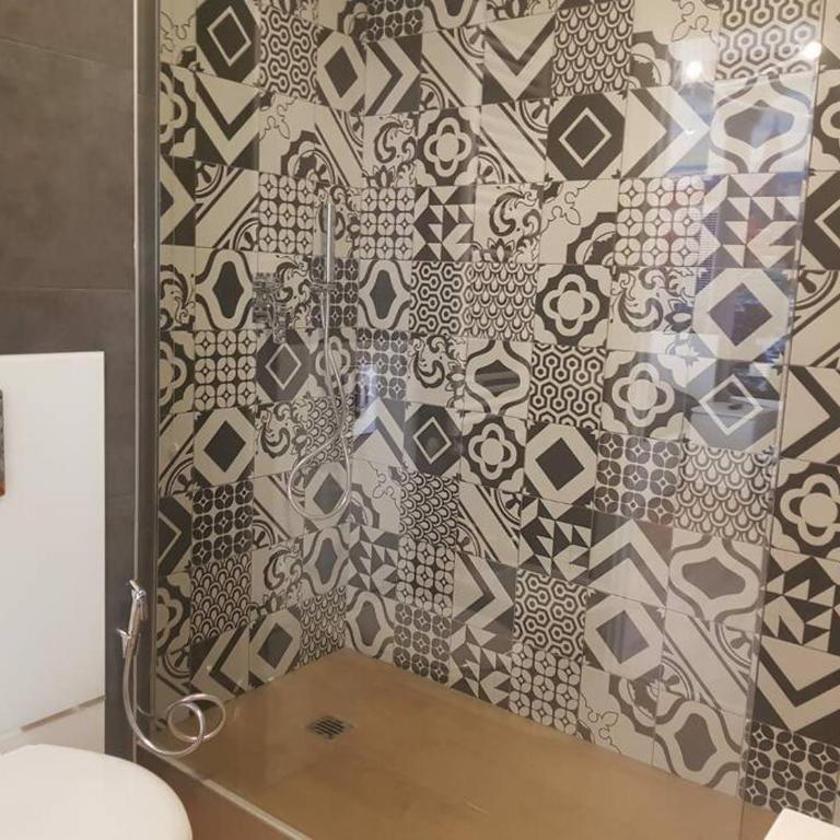 Bsuites trieste in centro storico con wifi - Monolocale Queen - 15