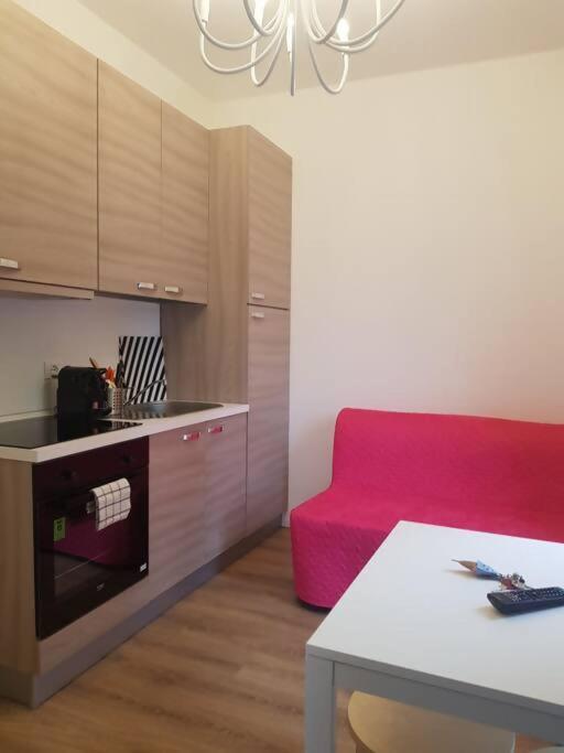 Bsuites trieste in centro storico con wifi - Monolocale con Balcone - 8