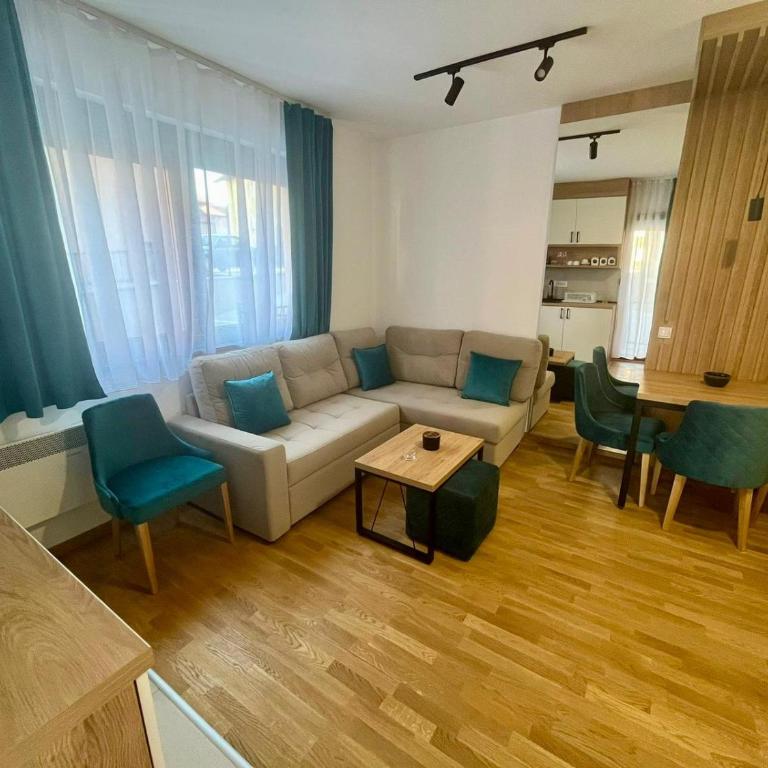 3 Monkeys Apartments - S3 - One-Bedroom Apartment - 6