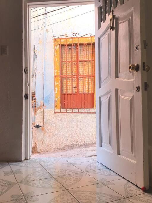 Entire Casa Madrigal in the heart of Guanajuato - Three-Bedroom House - 16