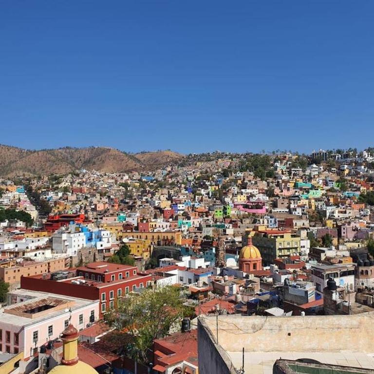 Entire Casa Madrigal in the heart of Guanajuato - Three-Bedroom House - 18