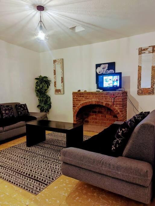 Entire Casa Madrigal in the heart of Guanajuato - Three-Bedroom House - 21
