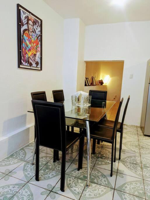 Entire Casa Madrigal in the heart of Guanajuato - Three-Bedroom House - 28