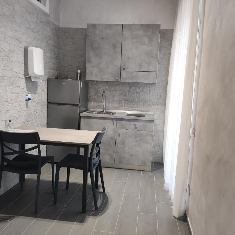 B & B My Family - Camera Familiare con Bagno Privato - 37