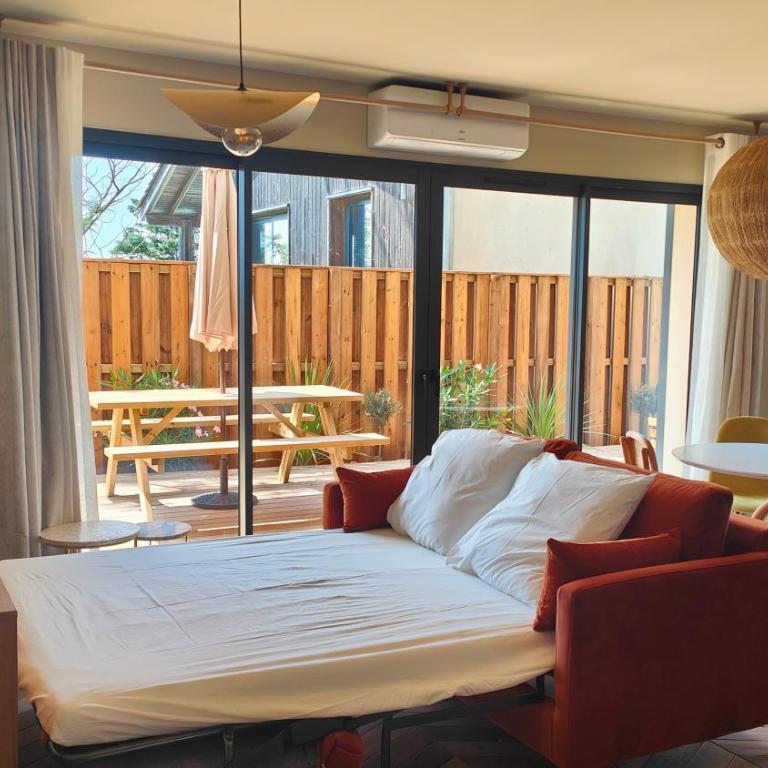 Appartement Jasmin Jacuzzi Piscine - Two-Bedroom Apartment - 19