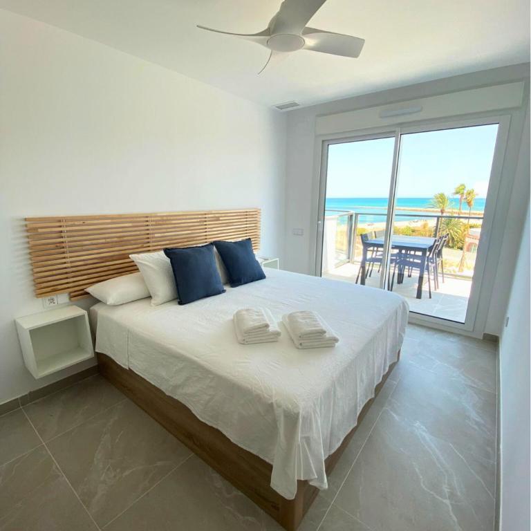 Karibuni - Marenia's Dream - Two-Bedroom Apartment with Sea View - 6