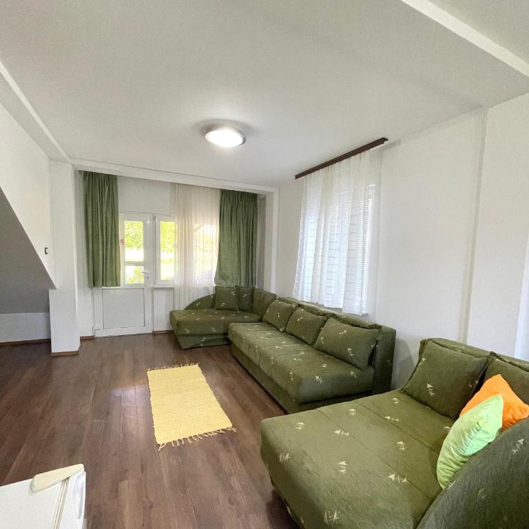 Apartmani Simonovic - Deluxe Double Room with Shower - 8