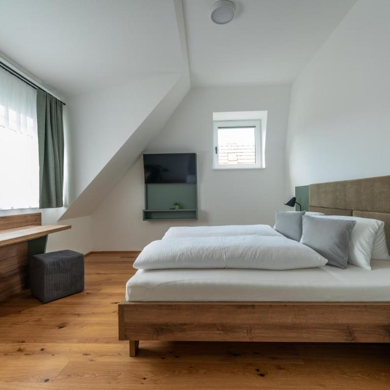 das Ursprung - Triple Room with Private Bathroom - 5