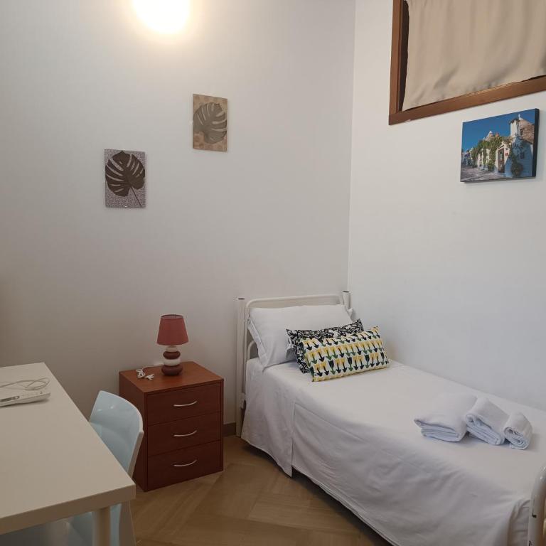 4Rooms Station House Bari - Appartamento - 12