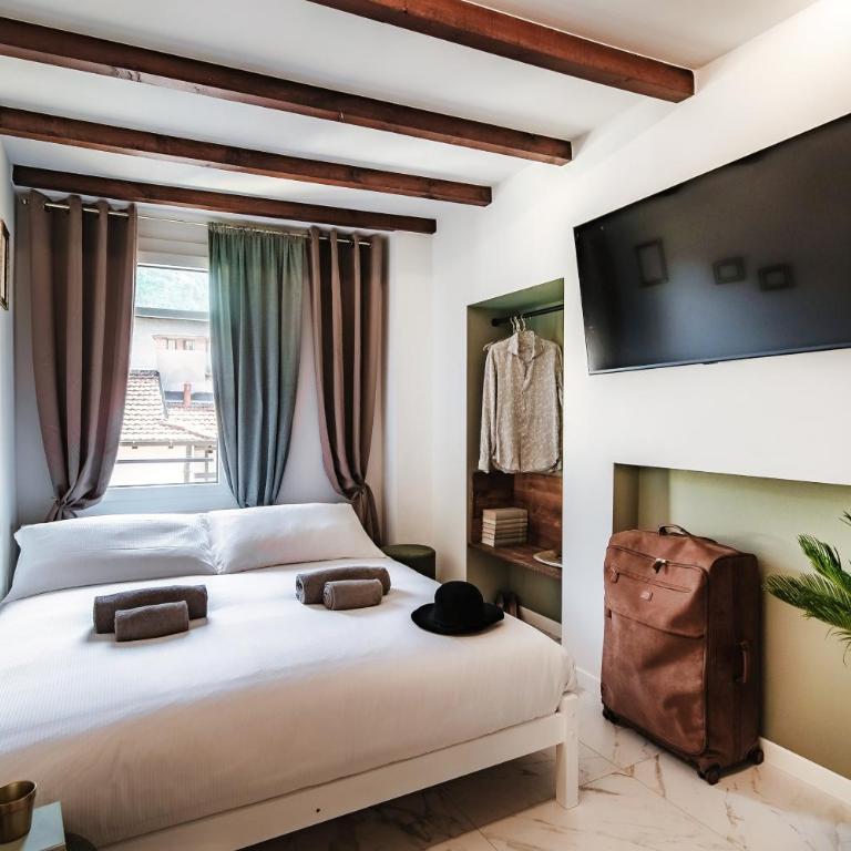 Sahara & Amazzonia Luxury Suites by "The House Of Travelers" - Camera Matrimoniale con Vasca Idromassaggio - 13
