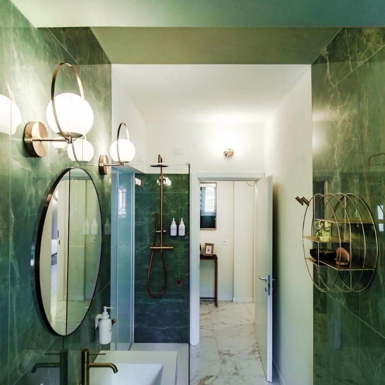 Sahara & Amazzonia Luxury Suites by "The House Of Travelers" - Camera Matrimoniale con Vasca Idromassaggio - 5