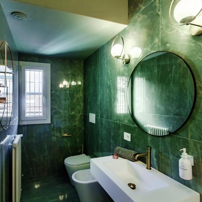 Sahara & Amazzonia Luxury Suites by "The House Of Travelers" - Camera Matrimoniale con Vasca Idromassaggio - 2