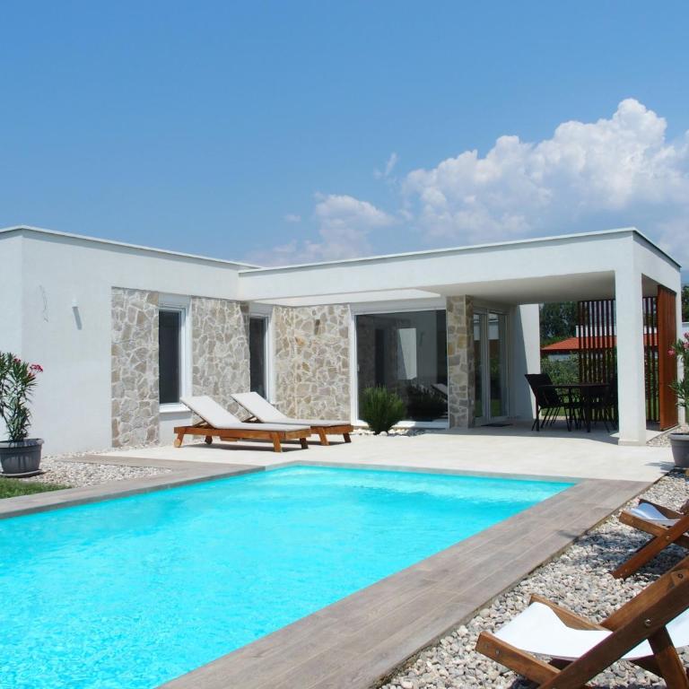 Holiday Home Lara - Three-Bedroom House - 22