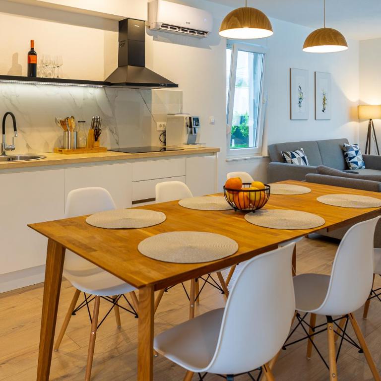 Holiday Home Lara - Three-Bedroom House - 19