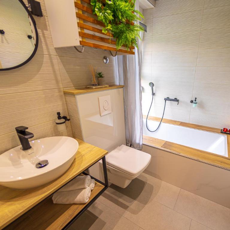 Holiday Home Lara - Three-Bedroom House - 15