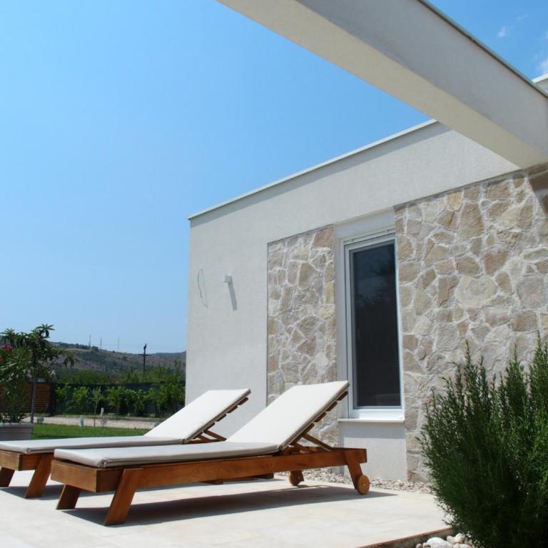 Holiday Home Lara - Three-Bedroom House - 63