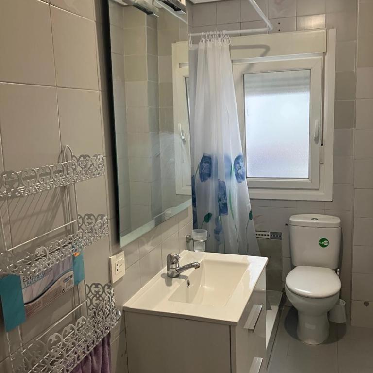 Virgen del Rio - Three-Bedroom Apartment - 2