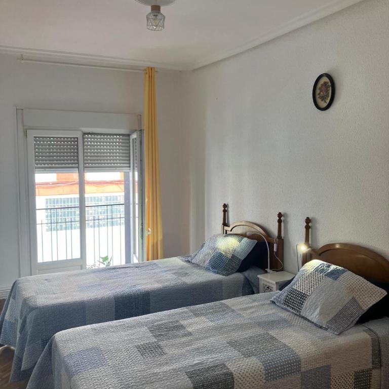 Virgen del Rio - Three-Bedroom Apartment - 13