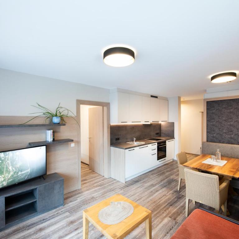 PRIVATE HOMES Alpin Spa Apartments - Apartment - Ground Floor - 2