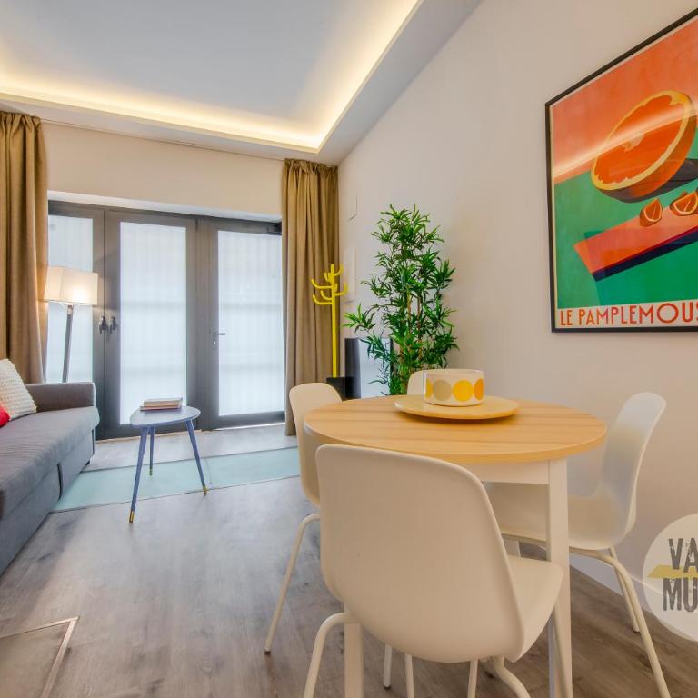 Magnífico Apartamento para 8pax en Calle Santa Ana - Three-Bedroom Apartment - 7