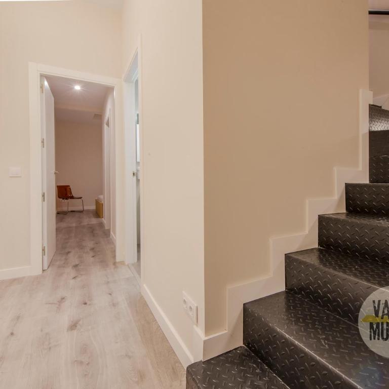 Magnífico Apartamento para 8pax en Calle Santa Ana - Three-Bedroom Apartment - 26