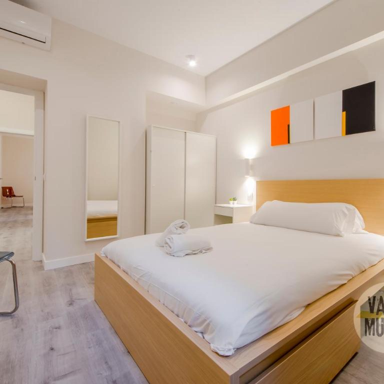 Magnífico Apartamento para 8pax en Calle Santa Ana - Three-Bedroom Apartment - 29