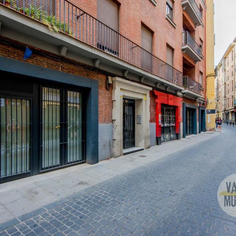 Magnífico Apartamento para 8pax en Calle Santa Ana - Three-Bedroom Apartment - 36