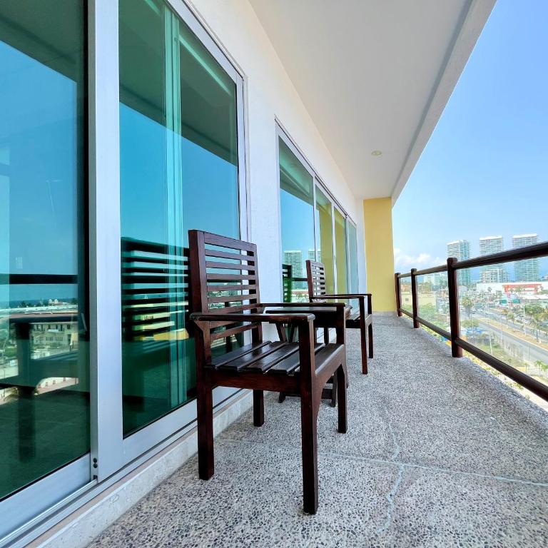 Condominio Deck 12 - Apartment with Sea View - 1
